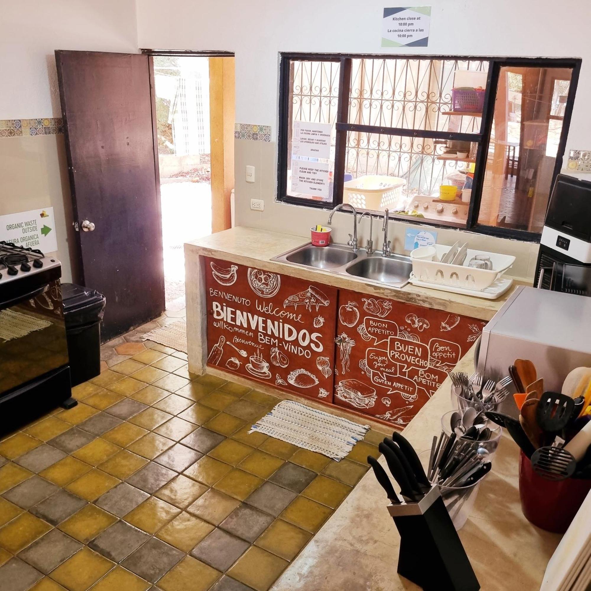 Casa Pura Vida Surf Hostel - Tamarindo Costa Rica Luaran gambar